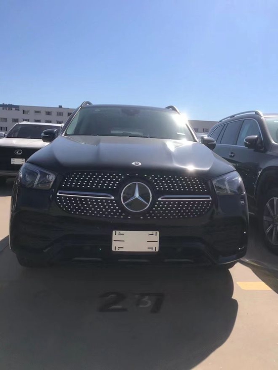 2022款奔驰GLE350国六内部价钜惠60余万