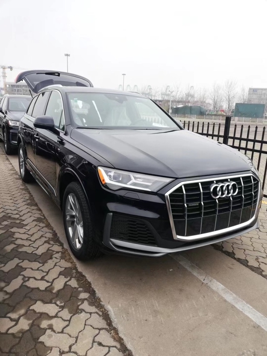 21款奥迪Q7加版3.0T七座SUV 港口价格低