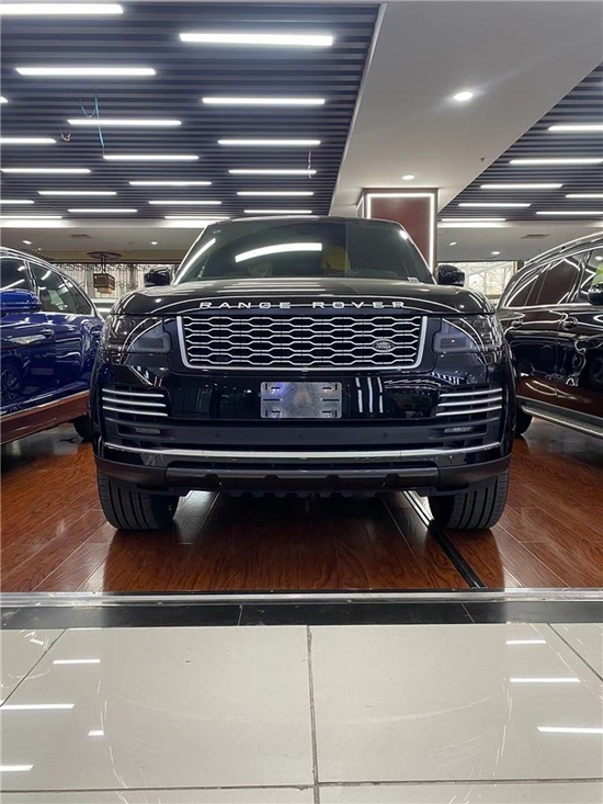 22款路虎揽胜创世加长版166万极致驾驭