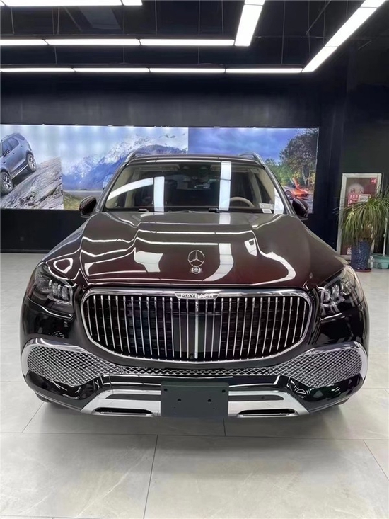 2022款奔驰迈巴赫GLS600 388万购车有礼