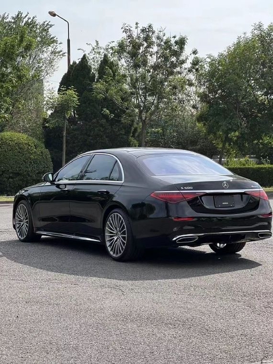 2022款奔驰s500最新报价尽显简约设计感