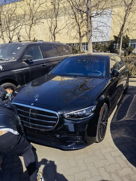 2022款奔驰S500 美版现车极致促销121万