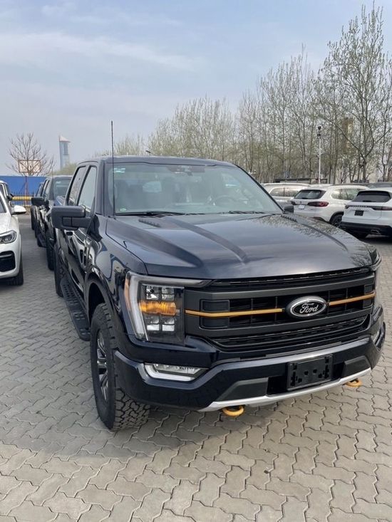 2022款福特F150铂金版皮卡现车45.8万起