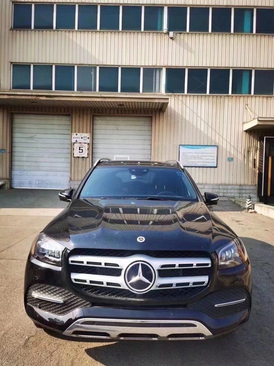 全新奔驰GLS450 7座抬显电吸98万起让利