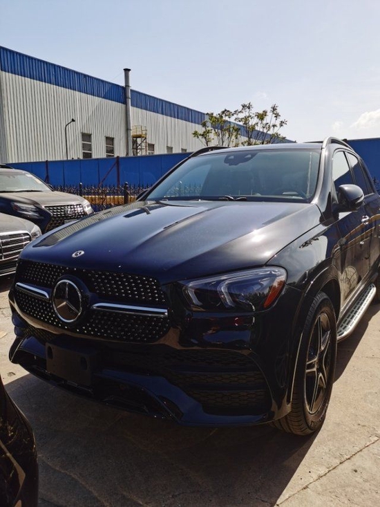 2022款奔驰GLE350 特价65万起落户全国