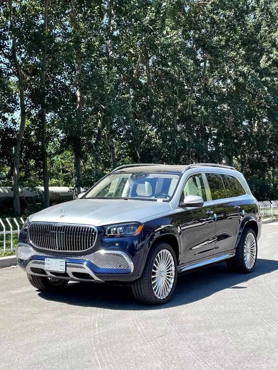 平行进口奔驰迈巴赫GLS600天津港现车