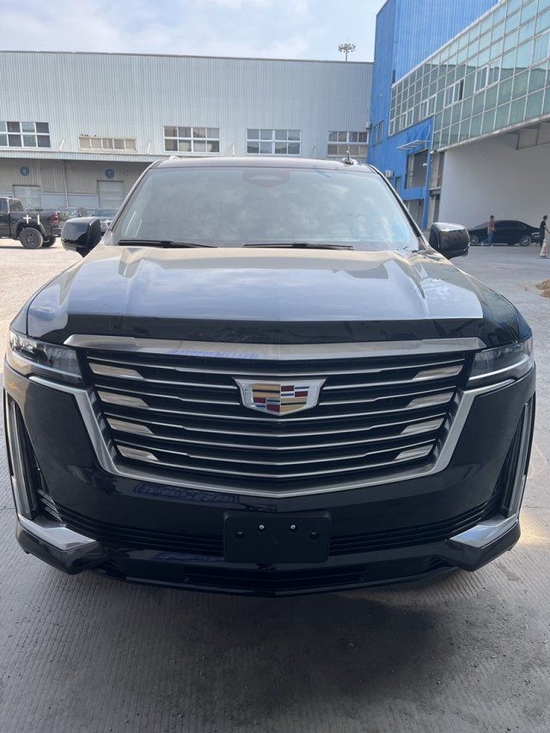 2022款凯迪拉克凯雷德6.2L全新改款现车