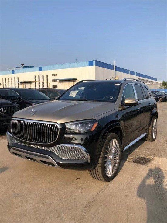 2022款奔驰迈巴赫GLS600港口报价265万起
