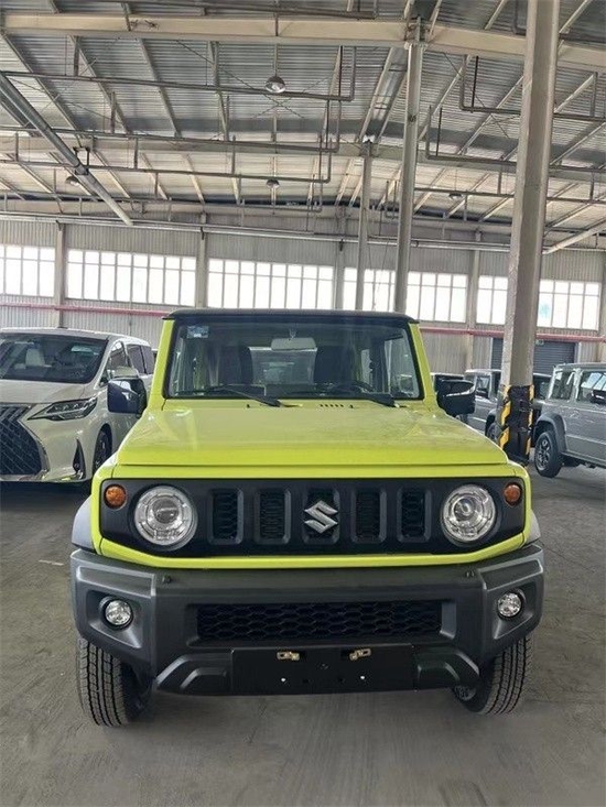 2022款铃木吉姆尼 天津港现车配置价格