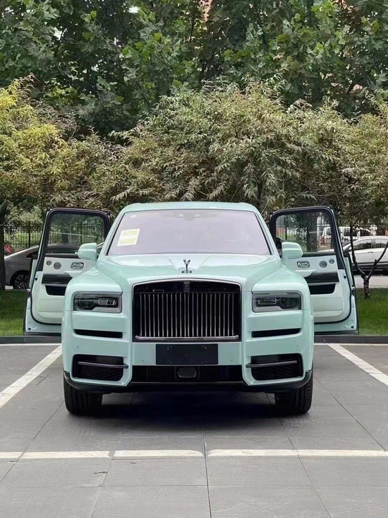 2022款劳斯莱斯库里南BB版全国唯一