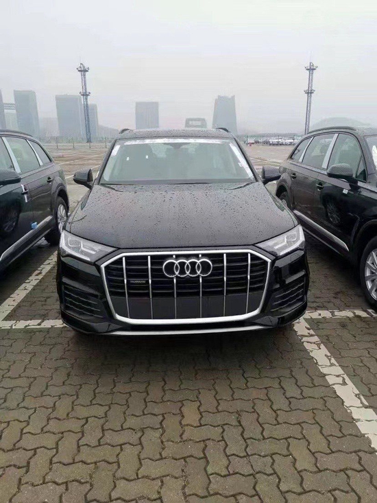 2022款奥迪Q7秋季特惠售价50万元