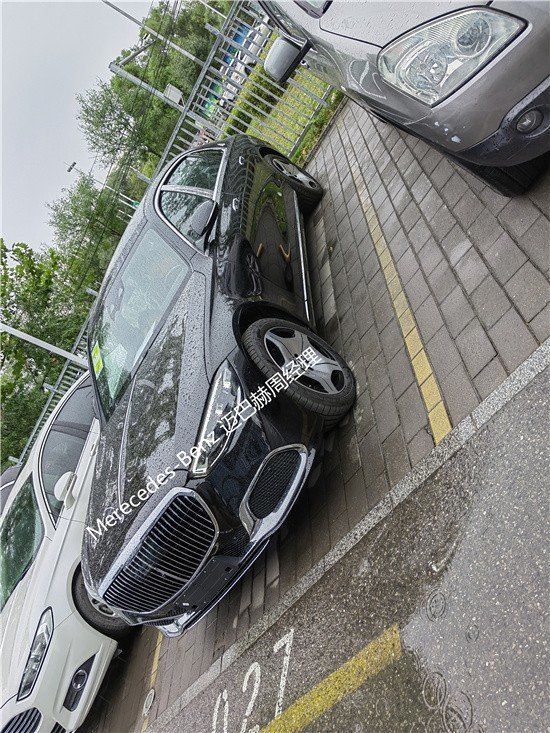 2022款迈巴赫S480黑棕赏心悦目心旷神怡