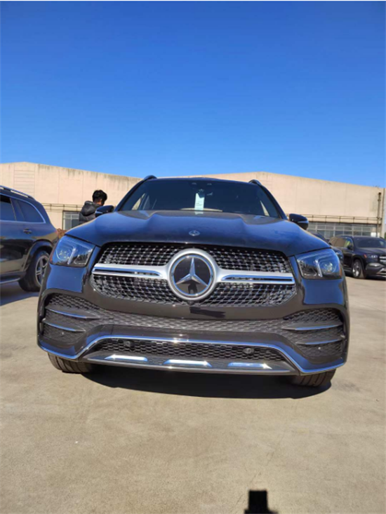 2022款奔驰GLS450现车价格100万起热销