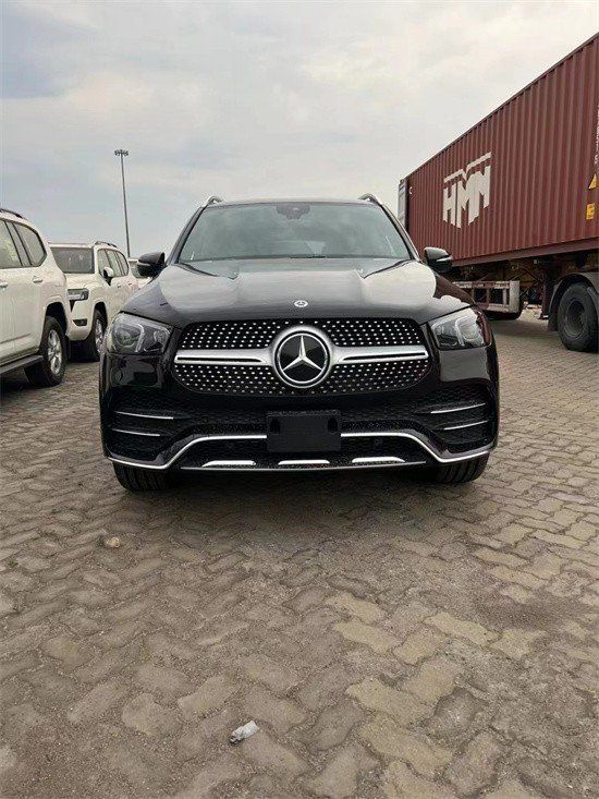 2022款奔驰GLE450豪车购车价优享礼包