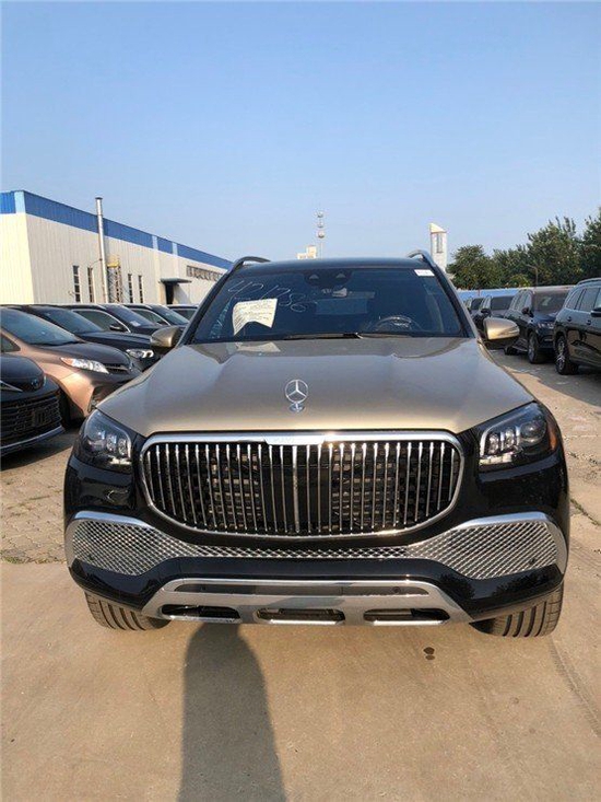 2023款奔驰迈巴赫GLS600奢华由内而外