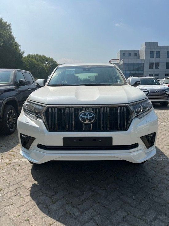 2023款丰田霸道4000VX国六现车优惠来袭