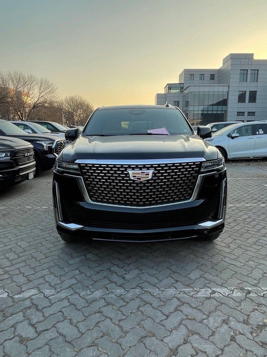 2023款凯雷德3.0柴油SUV最新落地价优惠