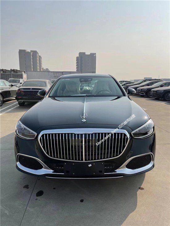 2023款迈巴赫S480黑棕奢华格调无与伦比