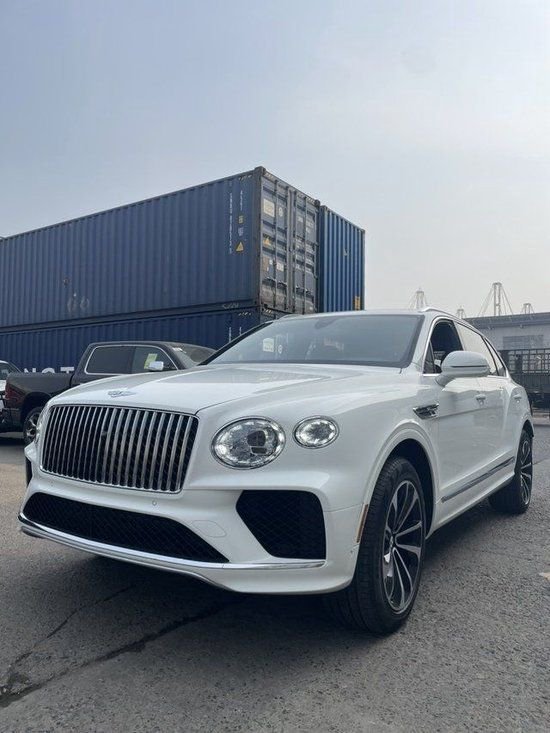 23款宾利添越平行进口 天津大幅度降价