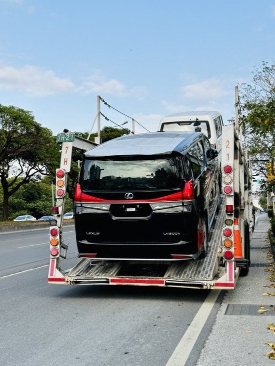 23款台版雷克萨斯LM300h直降21万促销