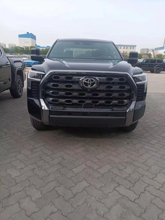 丰田坦途参数详解全系大量现车促销42万