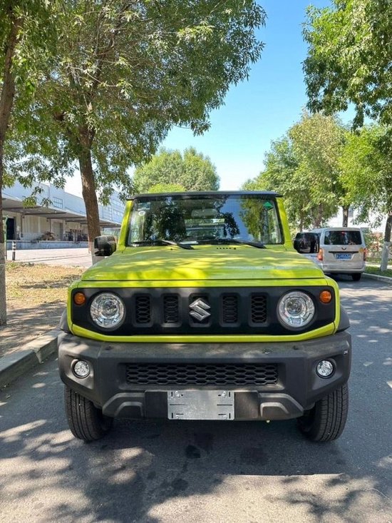 23款铃木吉姆尼1.5自动顶配现车 大降价