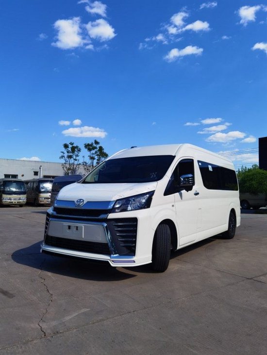 2022款丰田海狮3.5L 全系降价33万起售