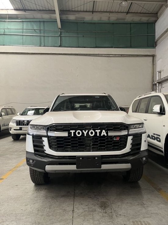 2023款丰田酷路泽3.5 越野顶配GR版报价