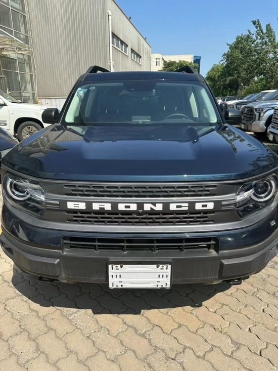 福特烈马运动版2.0T墨版现车 性价比高