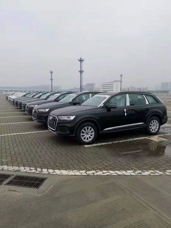 欧版23款奥迪Q7价格实惠2.0T现车51万