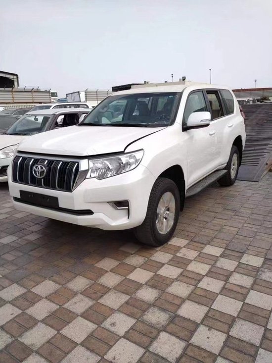 2023款丰田霸道4000 4.0L港口最新行情