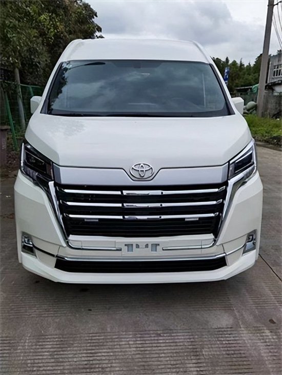 进口大排量商务车 丰田海狮优惠来了