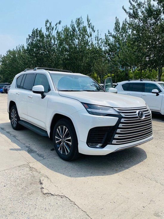 2023款雷克萨斯LX600暴跌价格150万起