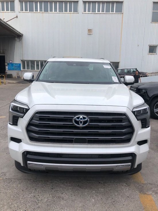 23款丰田红杉3.5T混动LTD 10月售96万起