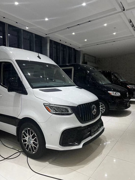 上海奔驰斯宾特高端定制 现车多款式多