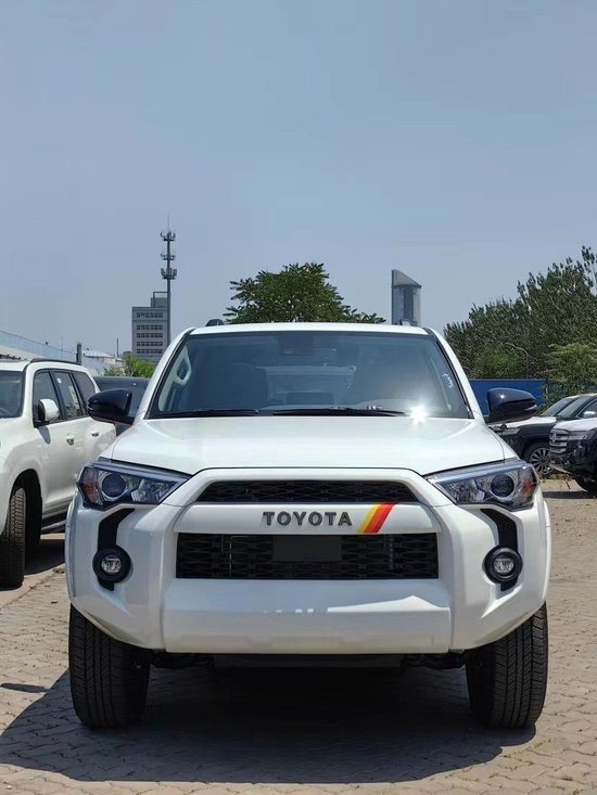 丰田超霸4.0港口现车最新报价57万