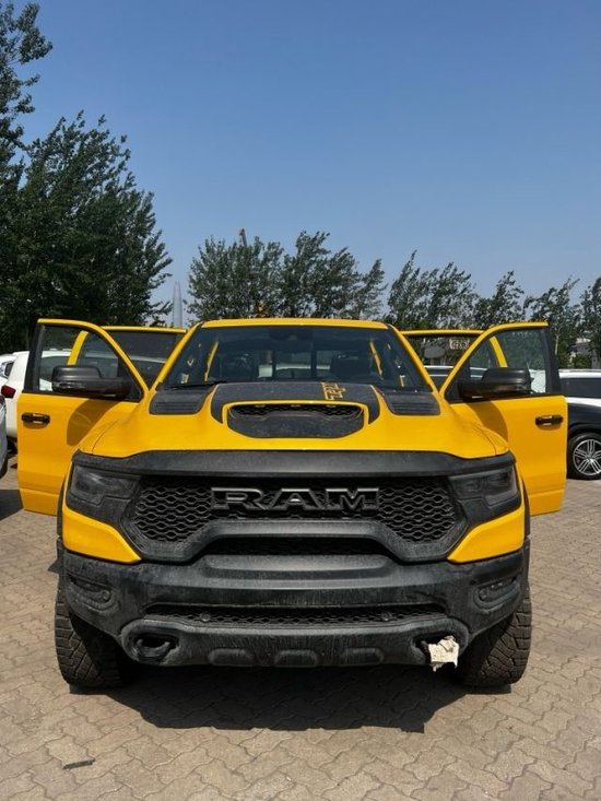 2023款道奇公羊霸王龙6.2T皮卡直降畅销