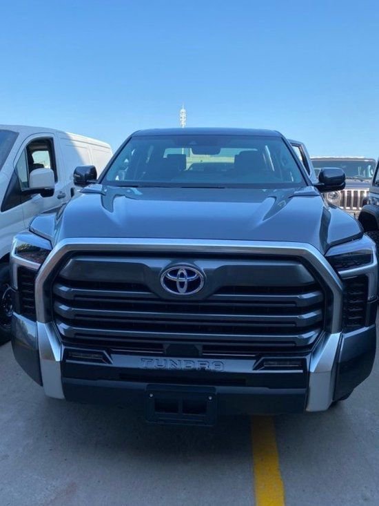 23款丰田坦途3.5T现车优惠起步价格41万