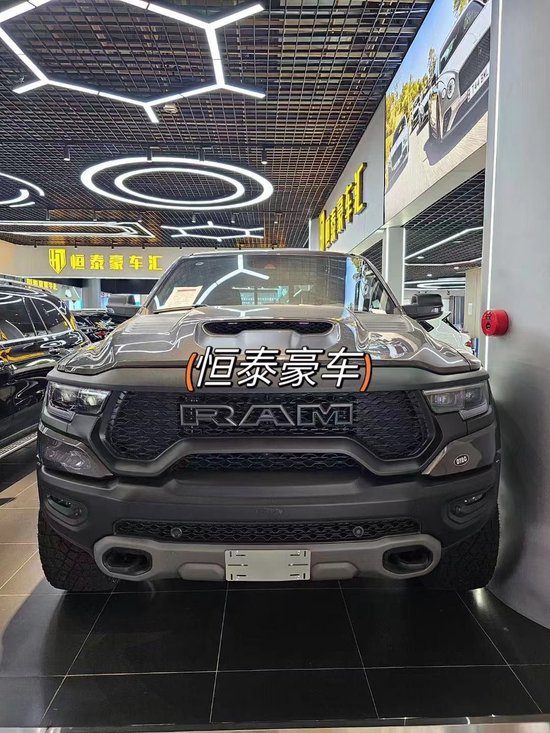 平行进口23款道奇霸王龙6.2钜惠降30万