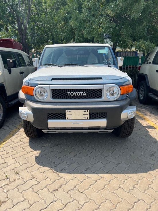 西安丰田FJ酷路泽中东版4.0现车售46万