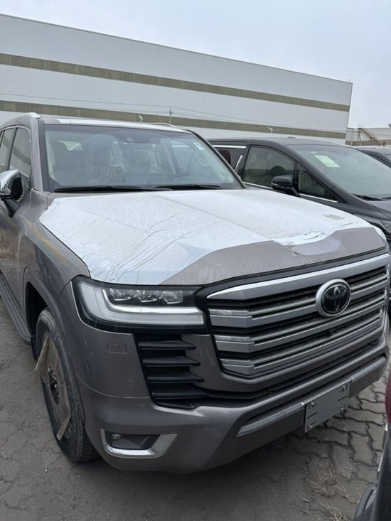 西安丰田酷路泽LC300顶配金色VX售99万