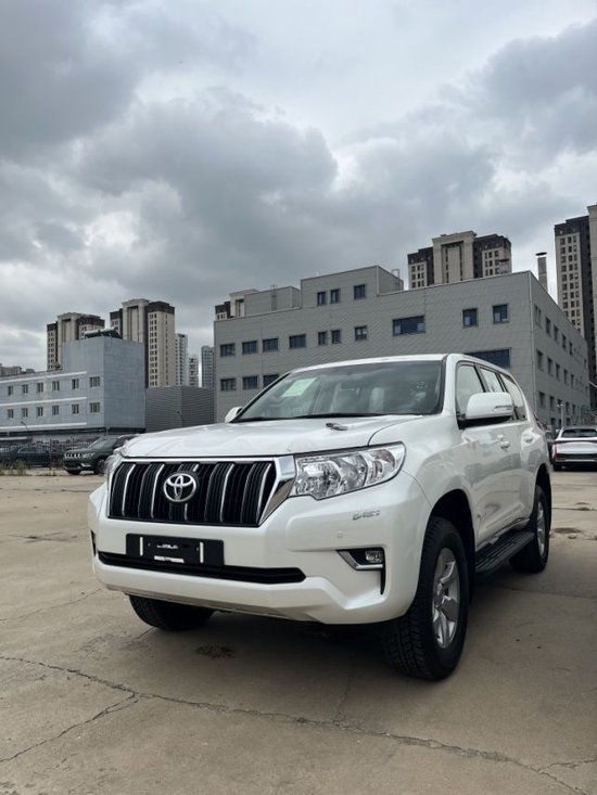 23款中东丰田霸道4000EXR西安报价59万起