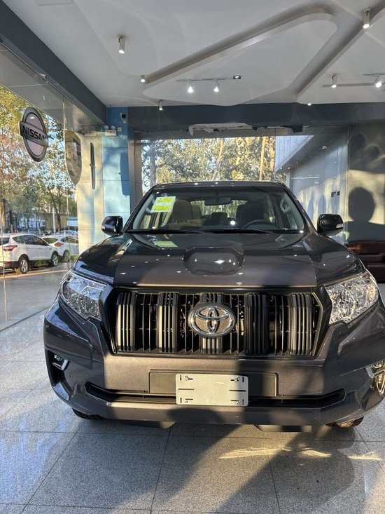 22款丰田三门霸道柴油版2800稀有车型