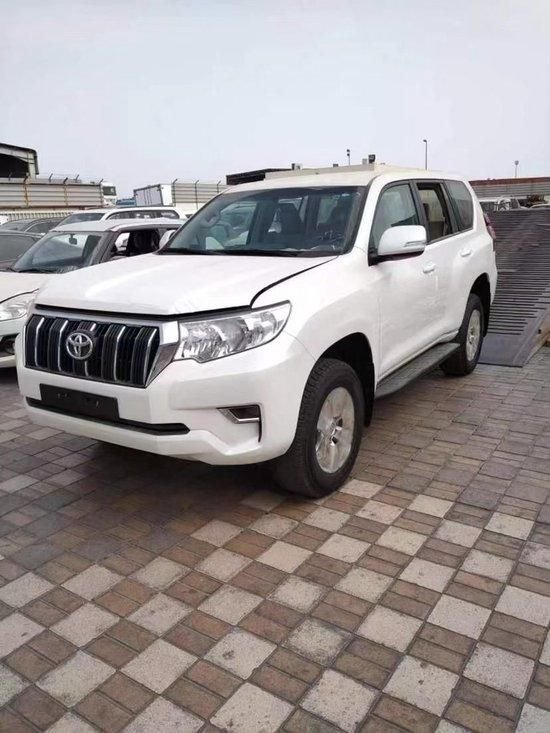 2023款丰田霸道4000最新报价行情60万起