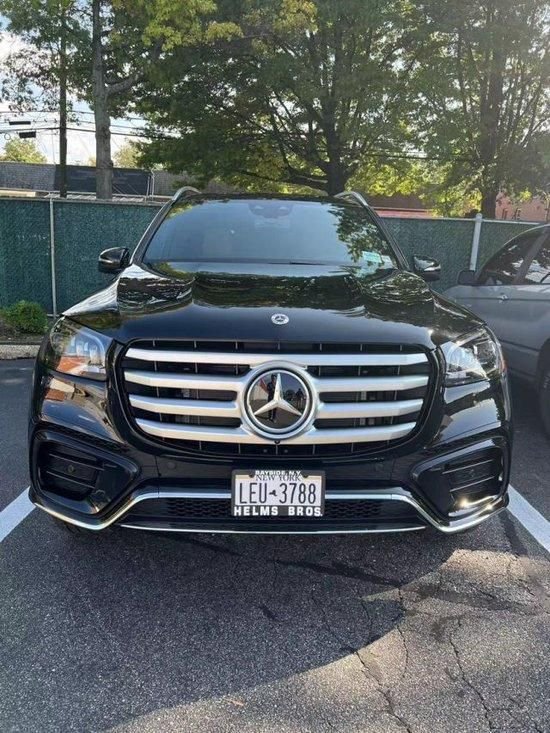 全新体验2024款奔驰GLS450现车报价优惠