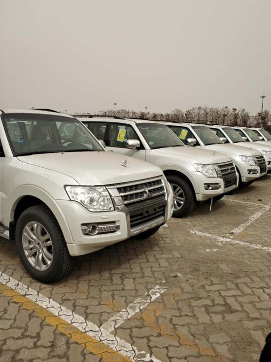 18款三菱帕杰罗中东配置增加性价比更高