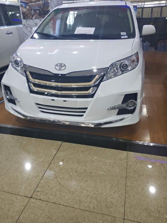 2018款丰田塞纳底价折扣端午特价来袭