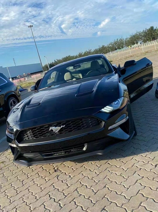 21款福特野马2.3T国六内部价钜惠20余万