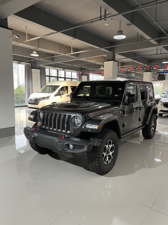 21款吉普牧马人罗宾汉现车价格亲民钜惠