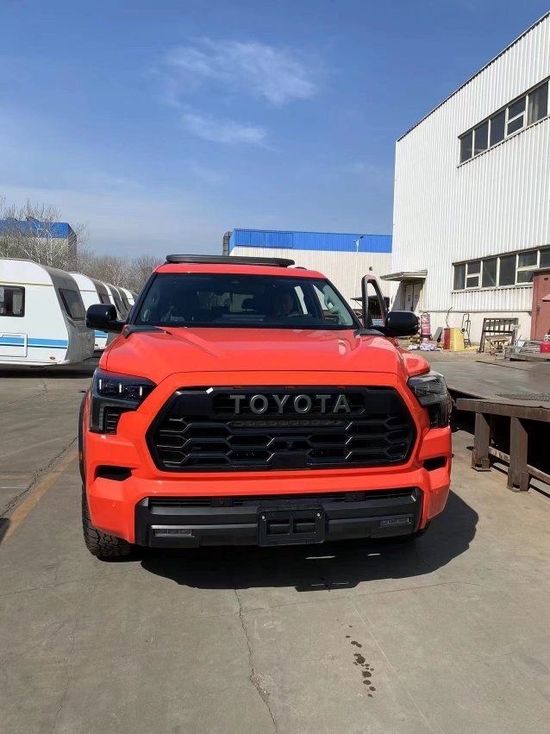 23款丰田红杉3.5TT混动435匹马力包上牌